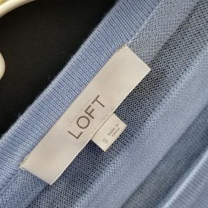 Blue loft sweater like new